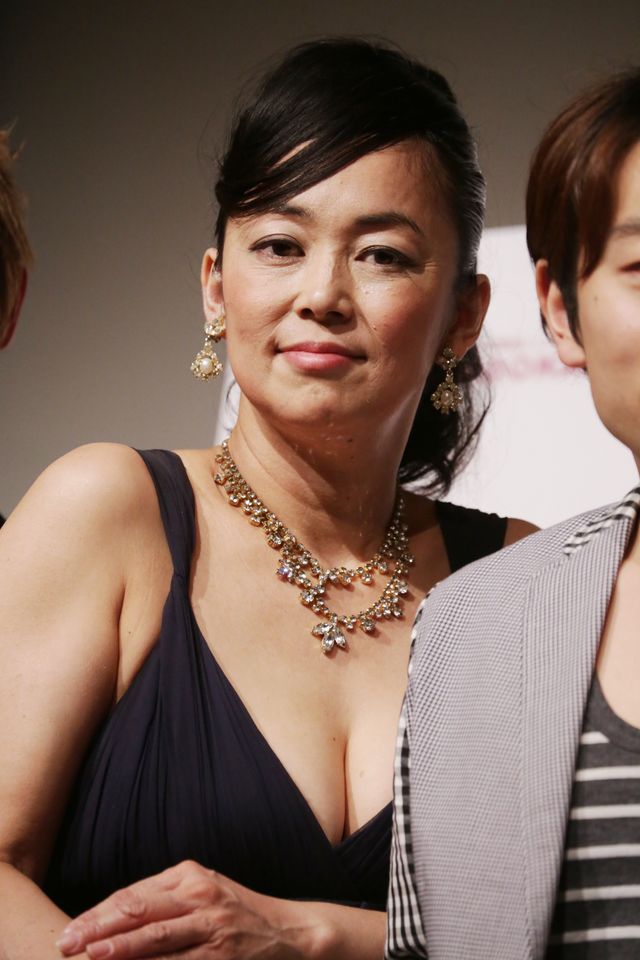 元オセロの中島知子、結婚に焦り、大物フォーク歌手との不倫も改めて否定　画像ギャラリー：フォトギャラリー