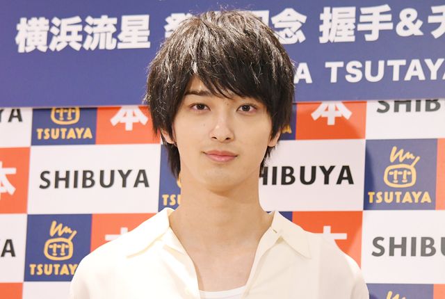 ブレイク必至・横浜流星のほほ笑み！「横浜流星 2019カレンダー」出版記念イベント：フォトギャラリー