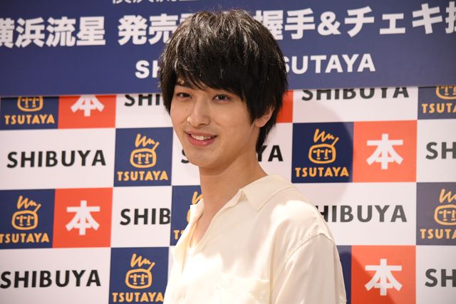 ブレイク必至・横浜流星のほほ笑み！「横浜流星 2019カレンダー」出版記念イベント（6枚目）