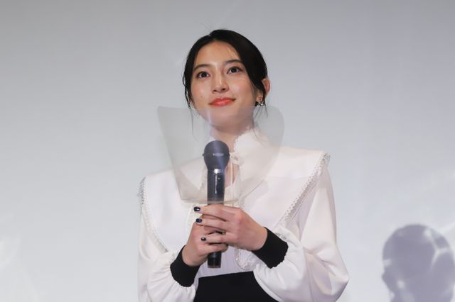 紺野彩夏＆久保田紗友、和太鼓の特訓通じて友情深める！『藍に響け』公開記念舞台あいさつ（4枚目）