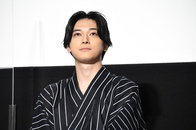 吉沢亮＆山田裕貴が浴衣姿でヒットをお祝い！『東京リベンジャーズ』大ヒット御礼舞台あいさつ（18枚目）