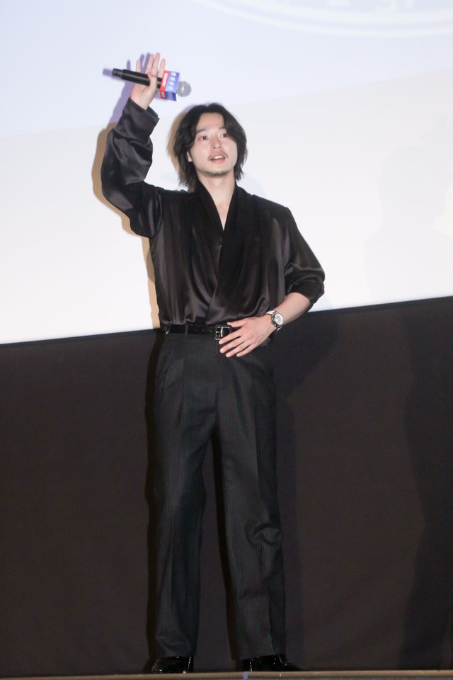 夢枕獏がサプライズで登場！山崎賢人、染谷将太、板垣李光人ら『陰陽師0』大ヒット御礼舞台あいさつ（6枚目）