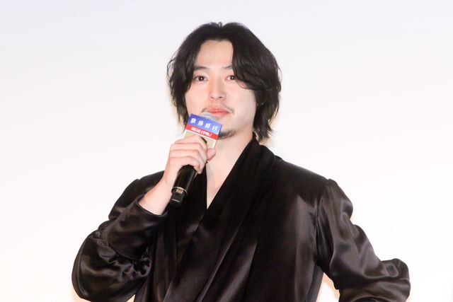 夢枕獏がサプライズで登場！山崎賢人、染谷将太、板垣李光人ら『陰陽師0』大ヒット御礼舞台あいさつ（11枚目）