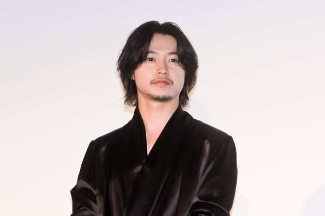 夢枕獏がサプライズで登場！山崎賢人、染谷将太、板垣李光人ら『陰陽師0』大ヒット御礼舞台あいさつ（15枚目）