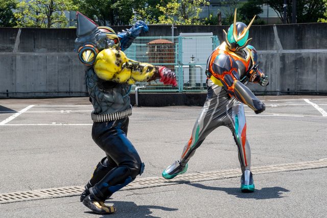 莫が冷酷な男へ変貌…「仮面ライダーゼッツ」第23話場面カット（3枚目）