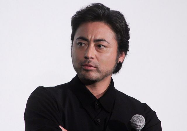 竹野内豊、役に入る山田孝之の姿に感銘！『唄う六人の女』公開記念舞台あいさつ（3枚目）