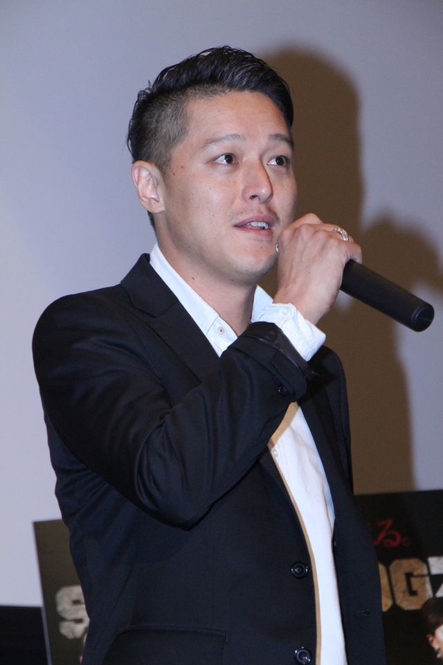 山田裕貴、青木玄徳らが札束を手に！『闇金ドッグス2』初日舞台あいさつギャラリー（5枚目）