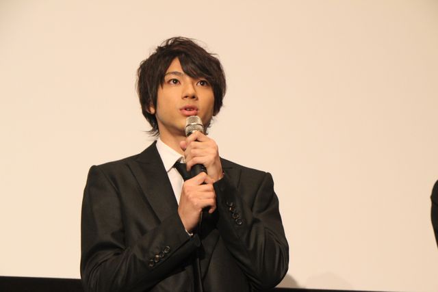 山田裕貴、青木玄徳らが札束を手に！『闇金ドッグス2』初日舞台あいさつギャラリー（8枚目）