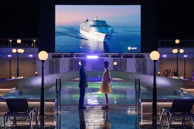 吉沢亮＆宮崎あおい主演、Netflix映画『クレイジークルーズ』場面写真＜3枚＞：フォトギャラリー