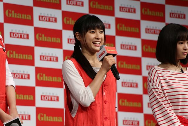 広瀬すず、土屋太鳳 、松井愛莉がお互いの似顔絵を描くと…ロッテ・ガーナ新CM発表会（27枚目）
