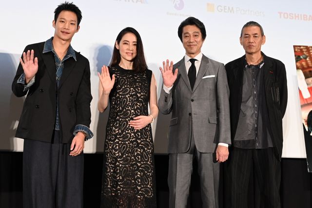 堤真一、『弾丸ランナー』SABU監督と久々タッグ！霧島れいか、アキラ・ホァンと『記憶ゼロ』舞台挨拶：フォトギャラリー