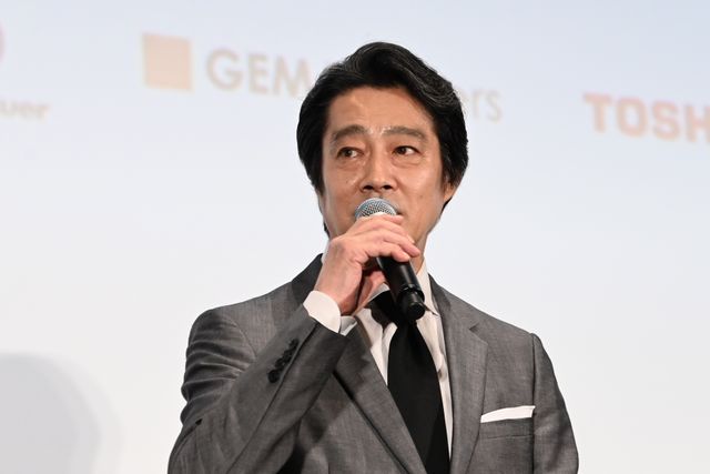 堤真一、『弾丸ランナー』SABU監督と久々タッグ！霧島れいか、アキラ・ホァンと『記憶ゼロ』舞台挨拶（8枚目）