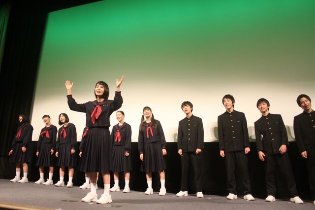 『くちびるに歌を』の合唱部キャスト、アンジェラ・アキの名曲を200人の中高生と大合唱！　画像ギャラリー：フォトギャラリー