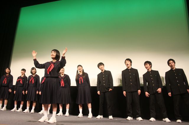 『くちびるに歌を』の合唱部キャスト、アンジェラ・アキの名曲を200人の中高生と大合唱！　画像ギャラリー（5枚目）