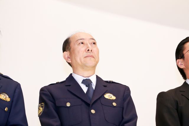 水谷豊「4代目はよくやっている」と反町隆史を絶賛『相棒－劇場版IV－　首都クライシス　人質は50万人！特命係　最後の決断』初日舞台あいさつフォトギャラリー（10枚目）