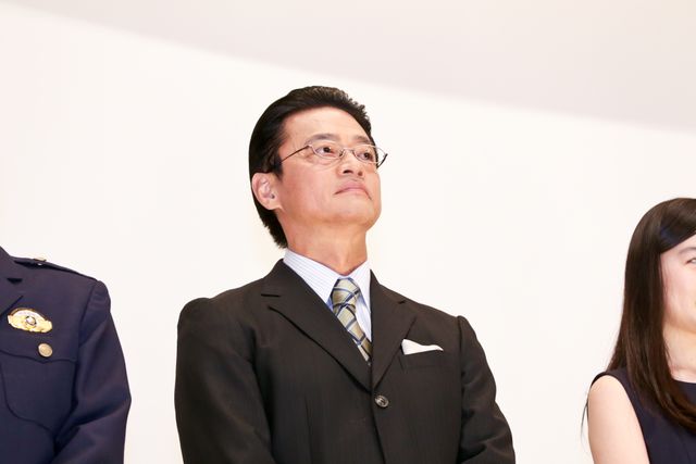 水谷豊「4代目はよくやっている」と反町隆史を絶賛『相棒－劇場版IV－　首都クライシス　人質は50万人！特命係　最後の決断』初日舞台あいさつフォトギャラリー（12枚目）