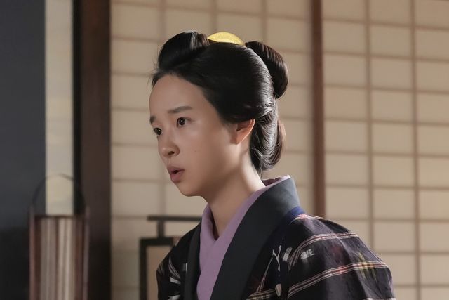 女中のクマ（夏目透羽）も迎えて…朝ドラ「ばけばけ」第96回の場面写真：フォトギャラリー