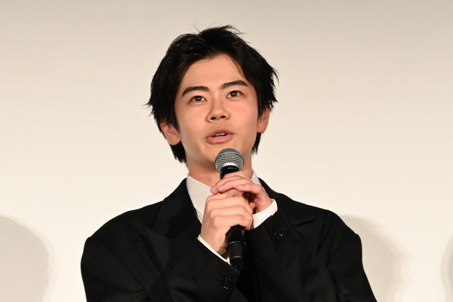 高橋一生、蒼戸虹子、黒崎煌代らと登壇！『脛擦りの森』初日舞台挨拶（16枚目）