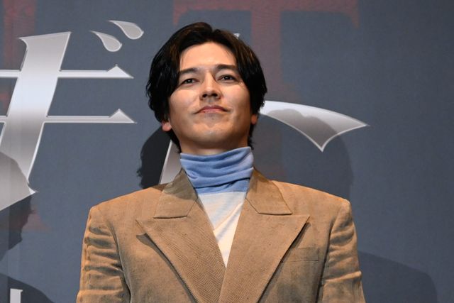 「仮面ライダーアギト」25周年、主要キャスト再集結！映画『アギト－超能力戦争－』完成披露舞台あいさつ：フォトギャラリー