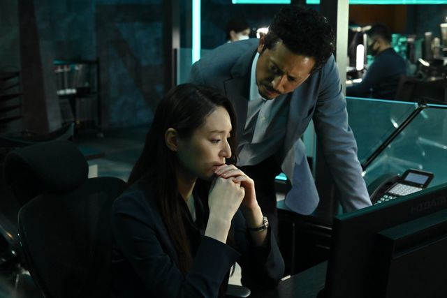 獅堂VS神林！ドラマ「24 JAPAN」第13話（3枚目）