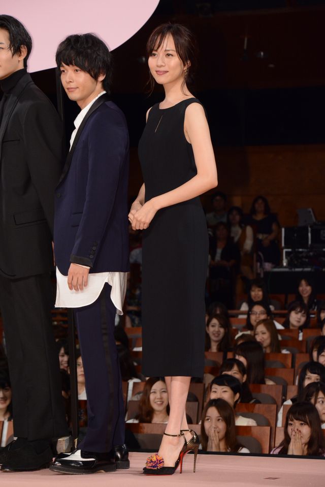 豪華キャスト登壇！生田斗真＆広瀬すず『先生！　、、、好きになってもいいですか？』完成披露イベント（18枚目）