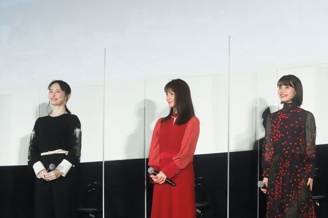 多部未華子、岩田剛典ら豪華キャスト登壇！映画『空に住む』完成披露舞台あいさつ（18枚目）