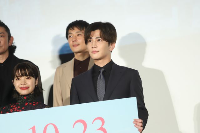 多部未華子、岩田剛典ら豪華キャスト登壇！映画『空に住む』完成披露舞台あいさつ（21枚目）