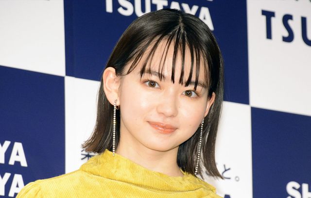 山田杏奈、二十歳の魅力…！セカンド写真集「BLUE」発売記念会見（2枚目）