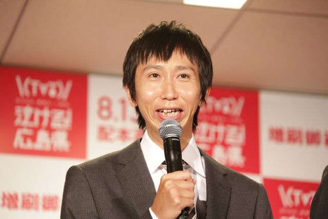 広島県「泣ける○○認定課長」発足記者発表会にアンガールズら広島出身のタレント大集合！（2枚目）