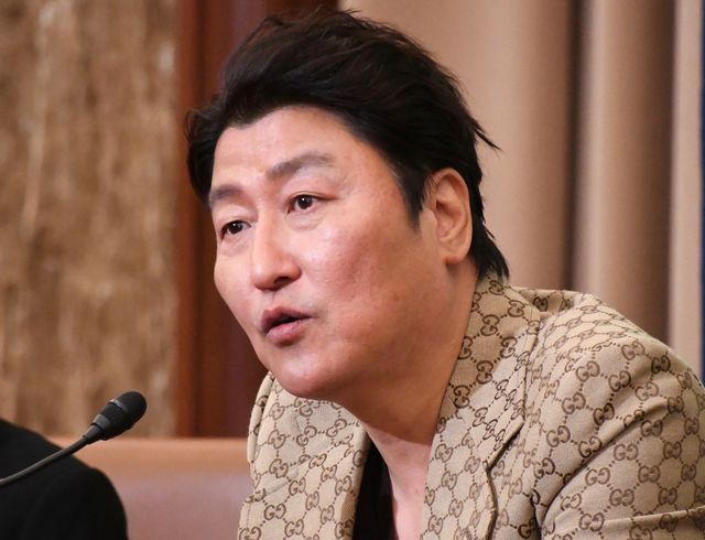 【7枚】『パラサイト』日本における韓国映画歴代興収1位に！（5枚目）