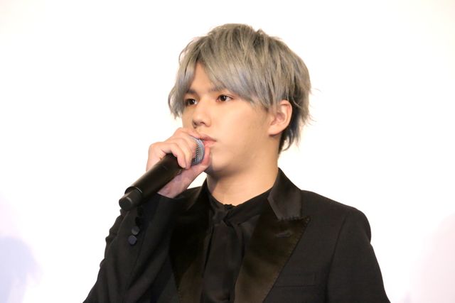 マイファスHiro「僕らはこれからも勝手に進んでいくので」『MY FIRST STORY DOCUMENTARY FILM －全心－』公開記念舞台あいさつフォトギャラリー（5枚目）