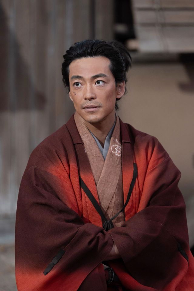 大河ドラマ「豊臣兄弟！」小栗旬の信長、松下洸平の家康ら扮装ビジュアル（10枚目）