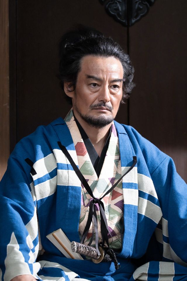 大河ドラマ「豊臣兄弟！」小栗旬の信長、松下洸平の家康ら扮装ビジュアル（15枚目）