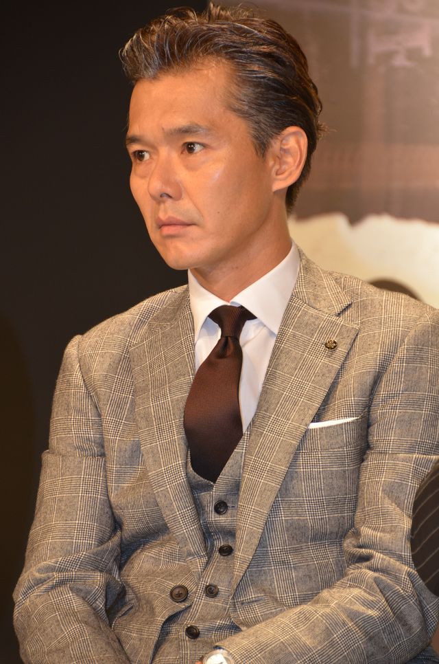 長瀬智也主演・新ドラマ「クロコーチ」製作発表会見フォトギャラリー（2枚目）