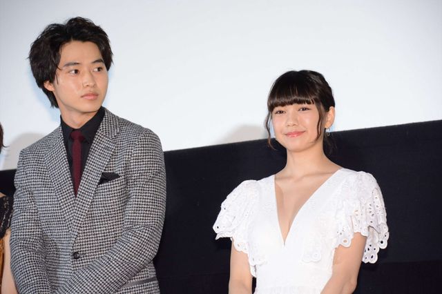 二階堂ふみ、山崎賢人、菜々緒ほか『オオカミ少女と黒王子』初日舞台あいさつ（16枚目）