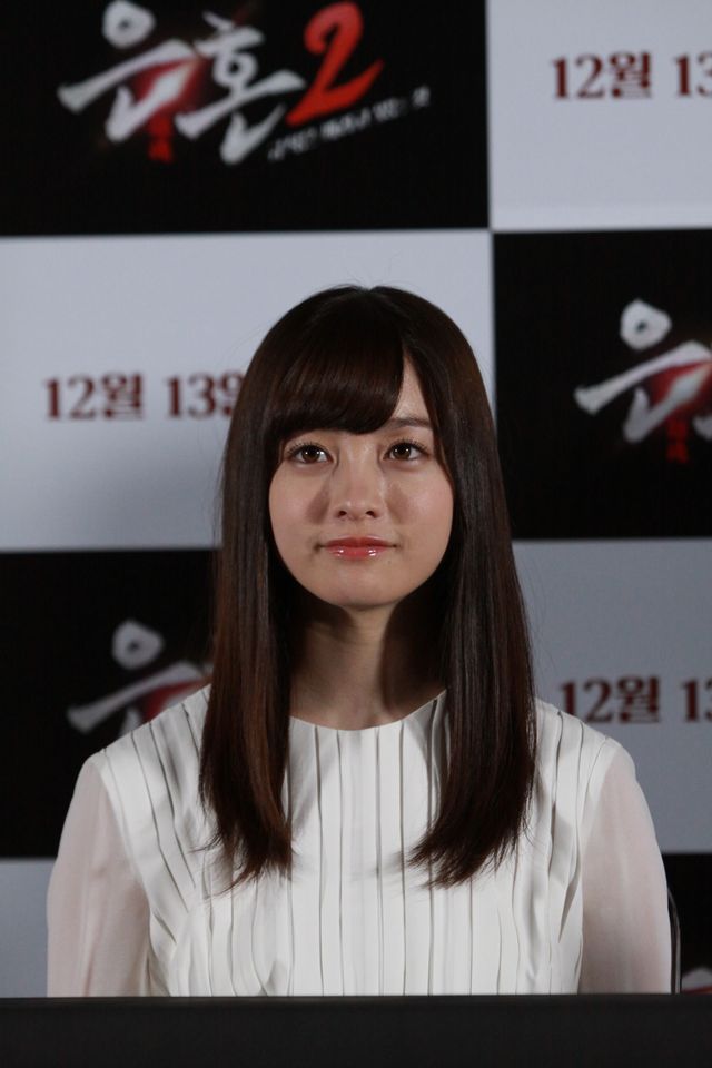橋本環奈“千年ドール”と大人気！福田雄一監督と『銀魂2』韓国会見へ（13枚目）