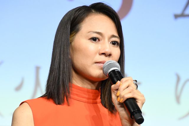 登壇者みな涙…思いがあふれた映画『女たち』初日舞台あいさつ（5枚目）