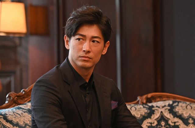 妻夫木聡、吉高由里子に翻弄される…「危険なビーナス」初回場面写真（10枚目）