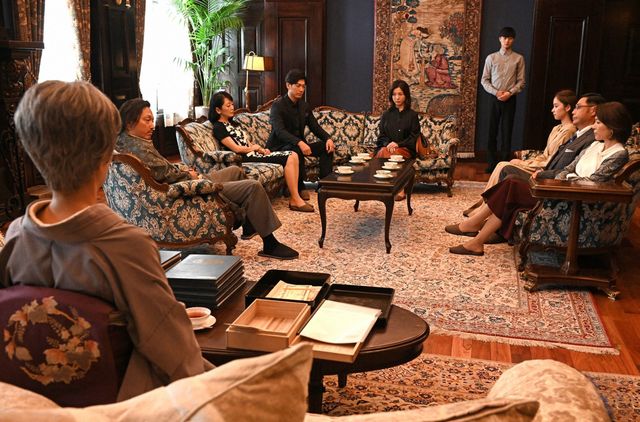 妻夫木聡、吉高由里子に翻弄される…「危険なビーナス」初回場面写真（15枚目）