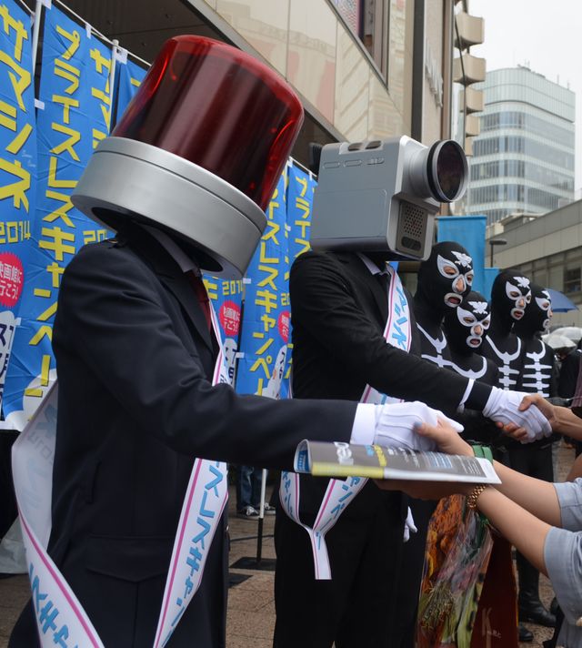 「映画泥棒」カメラ男＆パトランプ男が有楽町で生ダンス！フォトギャラリー（9枚目）