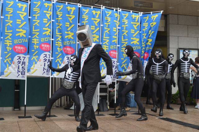 「映画泥棒」カメラ男＆パトランプ男が有楽町で生ダンス！フォトギャラリー（24枚目）