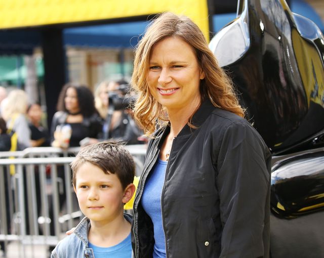 笑顔がステキ！49歳になったクロエ役メアリー・リン・ライスカブ（2枚目）