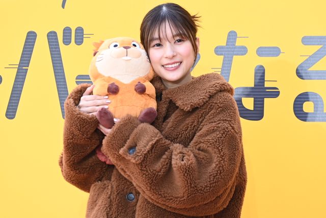 芳根京子、パネルを突き破り登場！ディズニー＆ピクサー『私がビーバーになる時』声優発表イベント（12枚目）