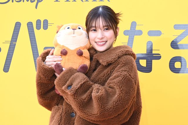 芳根京子、パネルを突き破り登場！ディズニー＆ピクサー『私がビーバーになる時』声優発表イベント（15枚目）
