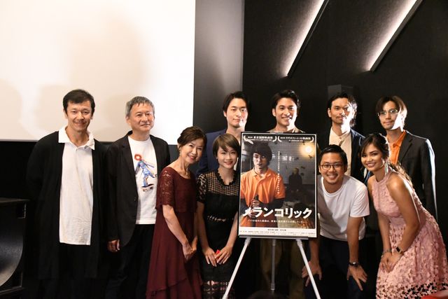 超話題作！映画『メランコリック』初日舞台あいさつで皆川暢二が感涙：フォトギャラリー