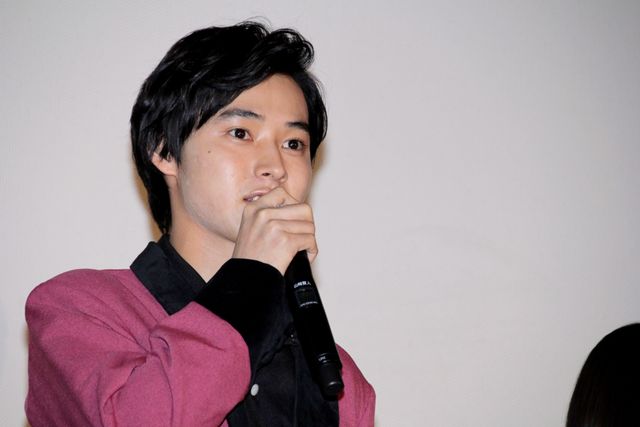 山崎賢人のはっちゃけに吉沢亮＆橋本環奈ら大爆笑！（3枚目）