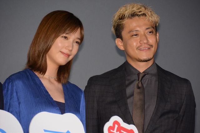 新海誠監督『天気の子』笑顔の初日舞台あいさつ（13枚目）