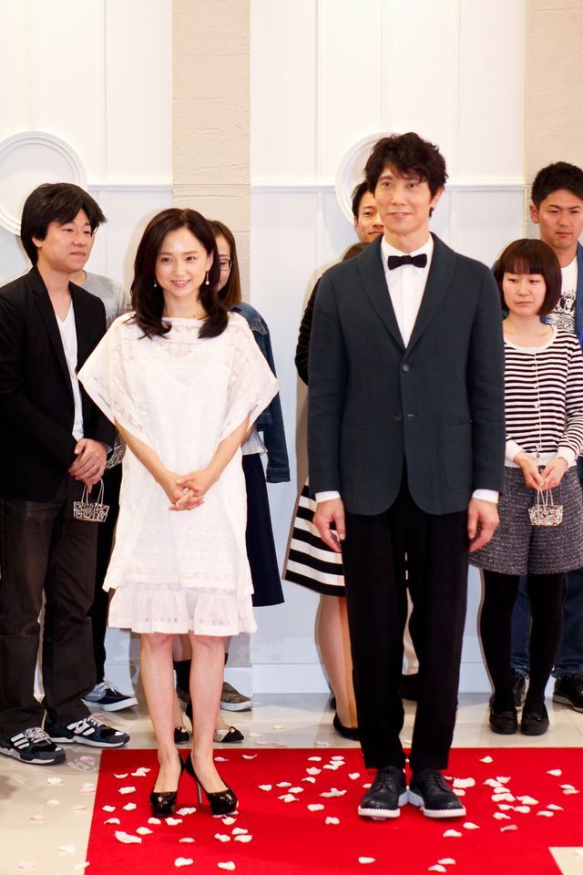佐々木蔵之介、擬似結婚式にちょっぴり緊張？『夫婦フーフー日記』公開記念イベントフォトギャラリー（3枚目）