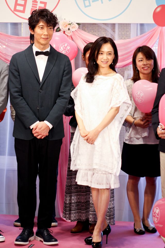 佐々木蔵之介、擬似結婚式にちょっぴり緊張？『夫婦フーフー日記』公開記念イベントフォトギャラリー（7枚目）