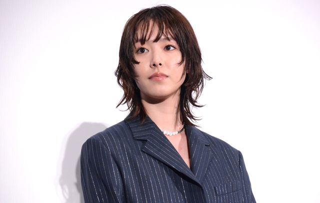 唐田えりか＆堀未央奈が美の競演『死に損なった男』初日舞台挨拶（6枚目）